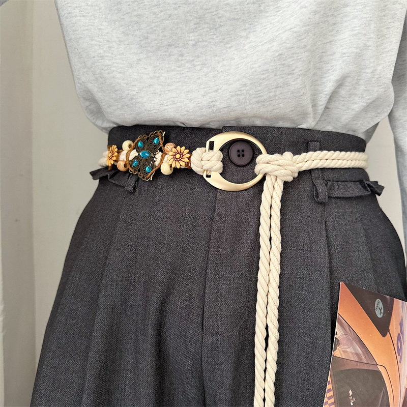 Nuova Cintura Intrecciata a Ma - Ethnic Style recensione e prezzo