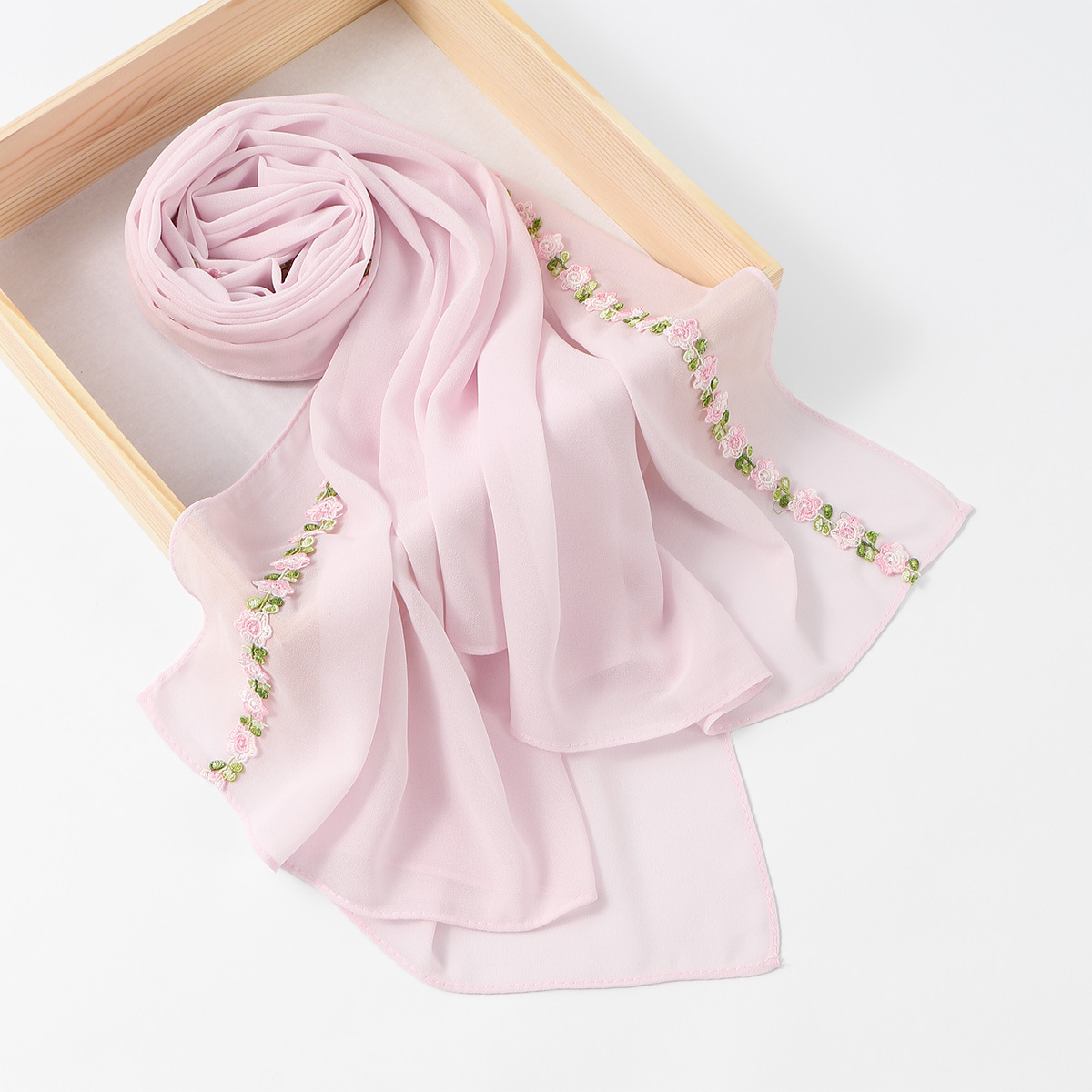 Sciarpa Etnica da Donna in Chi - Ethnic Fashion For Ladies recensione e prezzo